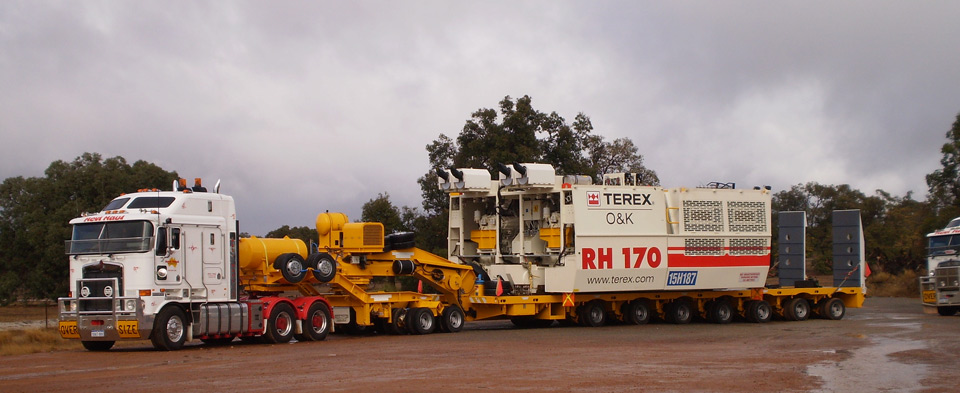 Heavy Haulage of Mining Equipment
